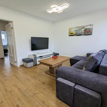 Lovely 2-Bedroom Flat In The Heart Of Друскининкай Экстерьер фото